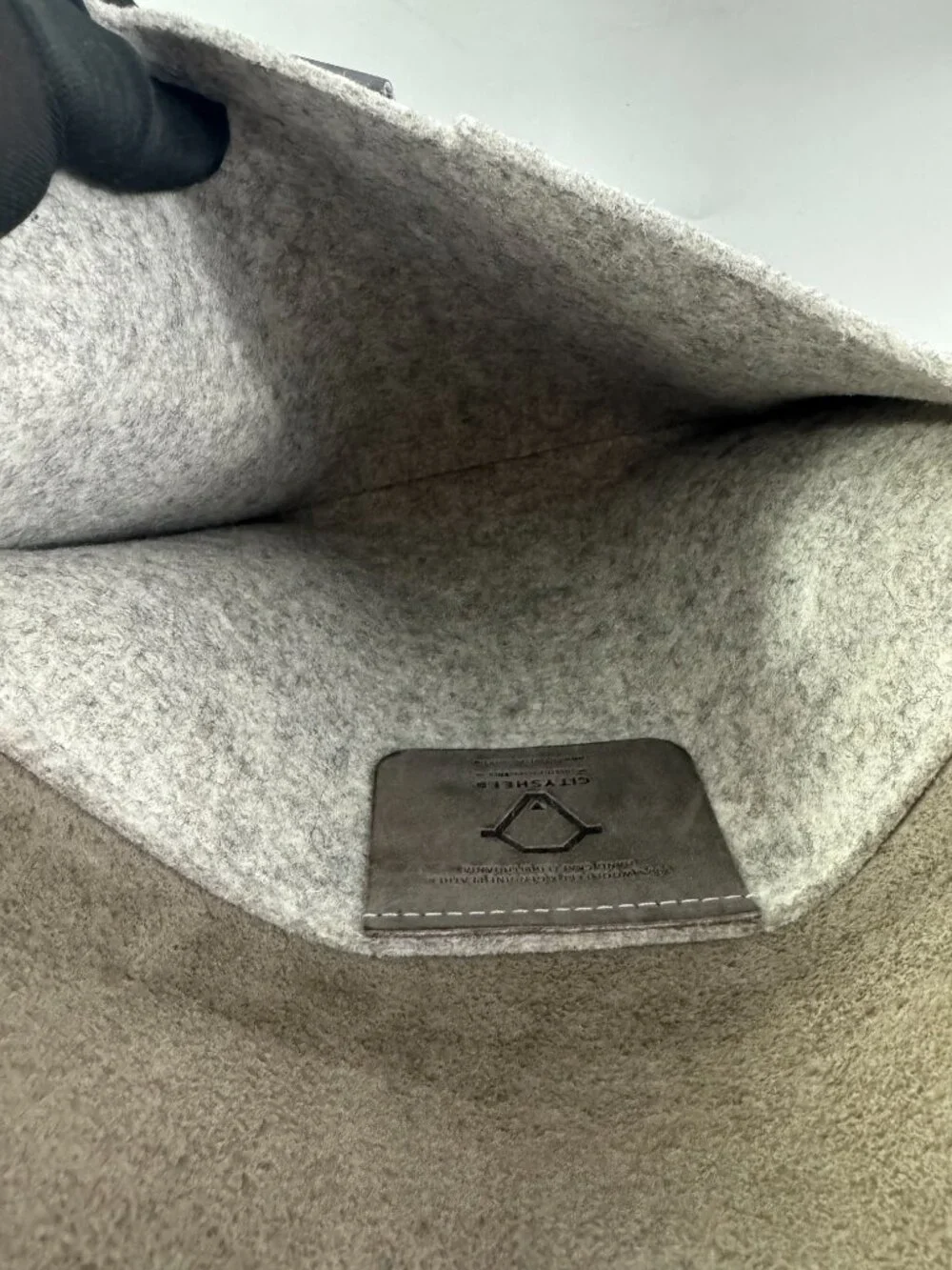CITYSHEEP Leather MacBook case sleeve, gray & brown